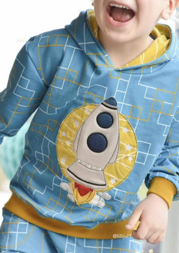 Hoodie-for-two-kids_2 Hoodie-for-two-kids_2