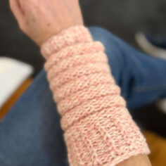 strickanleitung raupen stulpen